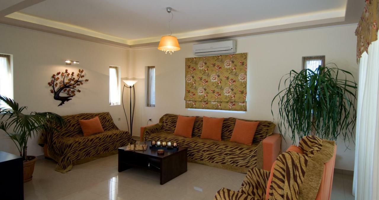Mamfredas Luxury Resort Planos Exterior foto